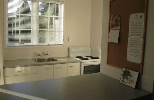 Paihia Cottage | Koru Cottage - Pristine and newly renovated.