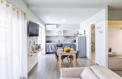 Kos House | Kos Paradise Poolside Retreat-endless Sunny Vibes