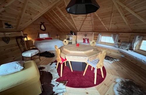 Voissant Cabin | Kota COSY TRIP