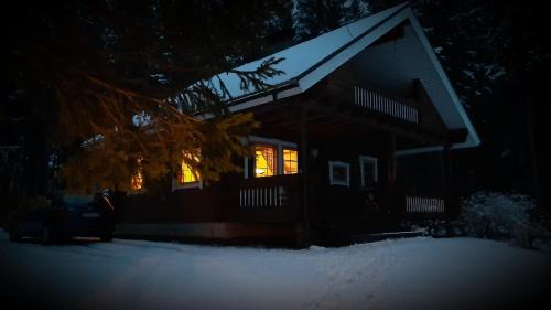 Leppavirta Ski Chalet | Kotalahden mökki