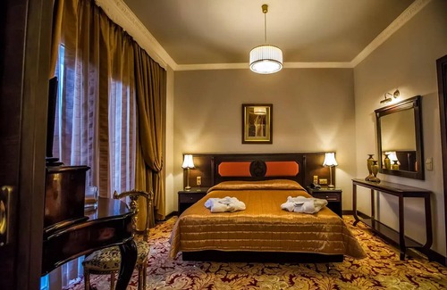 Drama Hotel | Kouros Hotel