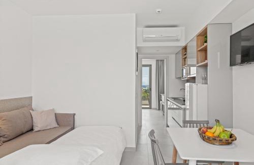 Haraki Hotel | KOUROS STONE SUITES