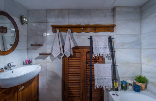 Koutouloufari House | Koutouloufari House by Checkin