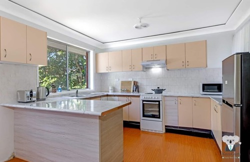 Carlingford House | KozyGuru | Carlingford | 3 Beds + Free Parking