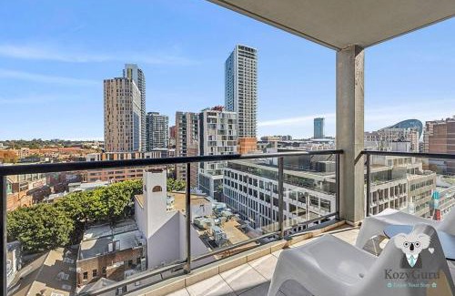 Haymarket Apartment | KozyGuru | Central Sydney | 2 Bed 2 Bath City View