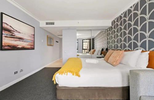 Haymarket Apartment | KozyGuru | Haymarket | Chic City Studio