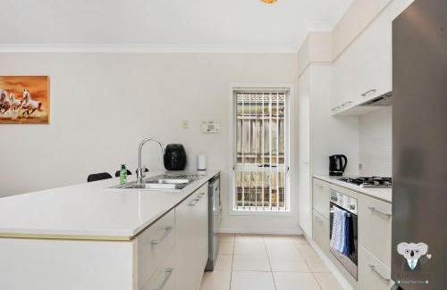 Kellyville Ridge House | KozyGuru | Kellyville Ridge | 4 Bedroom House