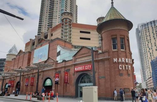 Haymarket Apartment | KozyGuru | Sydney CBD | Best Location Studio