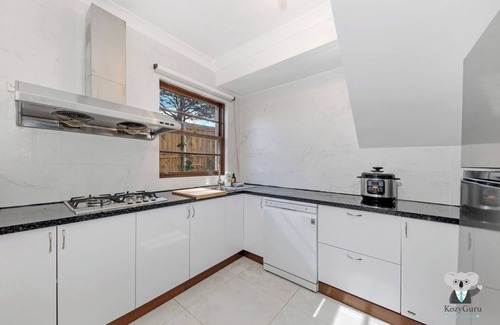 Thornleigh House | KozyGuru | Thornleigh | Charming Two-Bed Townhouse