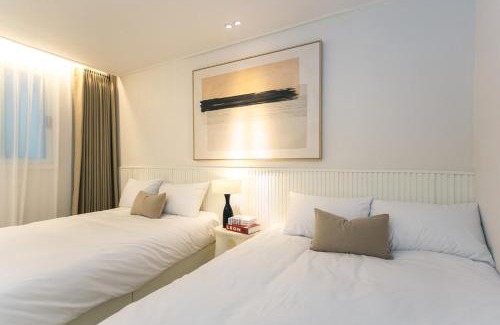 Gwangjin Apartment | Kpop Demon Hunters Huntrix Stay