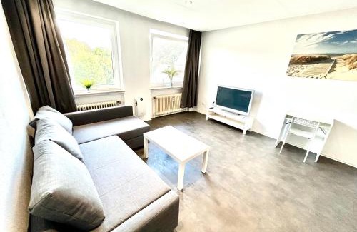 Obermeiderich Apartment | Kraftmensch Oberhausen 3 Schlafzimmer, Balkon