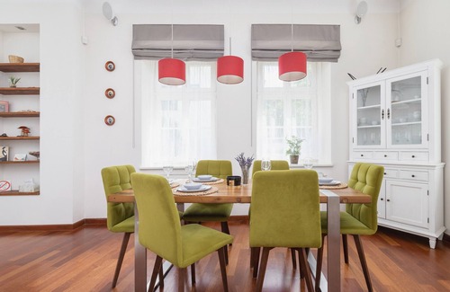 Stare Podgorze Apartment | Krakow Two-storey Apartment by Renters