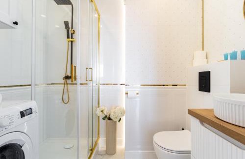 Kamienna Gora Apartment | Krasickiego Chic Studio