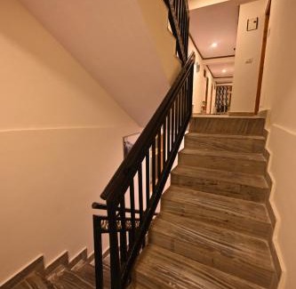 Manali Hotel | Krishana Valley view Stay - A Pure Veg Cottage Manali 82190--18727