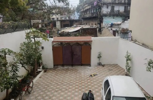 Varanasi Villa | Krishna Villa - 1 Bedr/1 Bathr