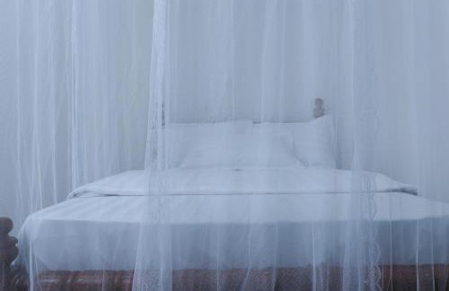 Nakaseke Hotel | Krisla Lake Breeze