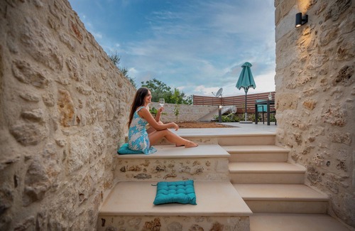 Prines House | Kritiki Spilia - Home & Spa