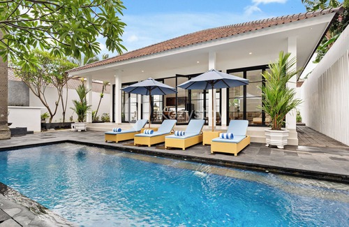 Dewi Sri Villa | Kros Villa by Kozystay - Legian