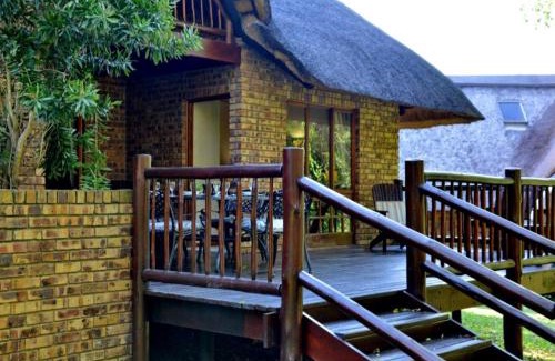 Hazyview Apartment | Kruger Park Lodge - Modern Unit 225B