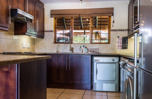 Hazyview Ski Chalet | Kruger Park Lodge Unit No. 521