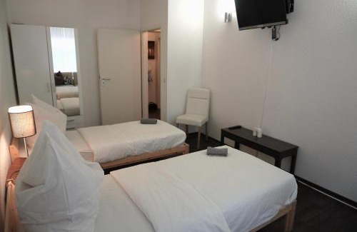 Charlottenburg Apartment | Krummestraße Berlin - Top Unterkunft in Charlottenburg !