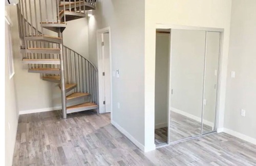 East Hollywood House | Ktown Furnished 5 Bedroom Townhouse