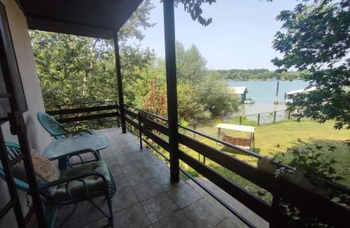 Cukarica House | Kuća na Savi Sojenica Kalisija, Makiš - Ada Ciganlija
