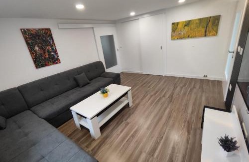 Canton 10 Villa | Kuća Vila Nina