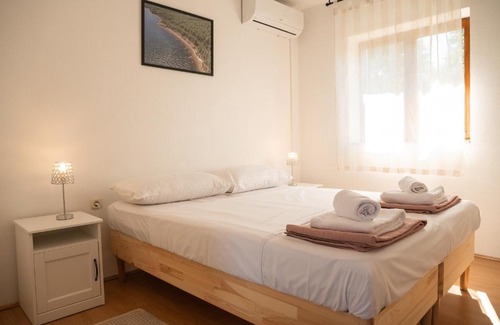 Novigrad House | Kuća za odmor kameni dvori