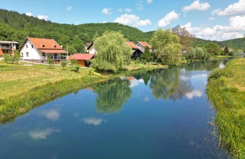 Otocac House | Kuća za odmor Klasan
