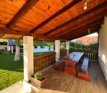 Gospic House | Kuća za odmor KOD DOZA
