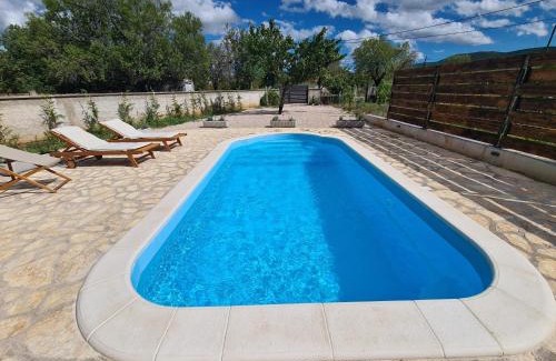 Lozovac House | Kuća za odmor Rajna