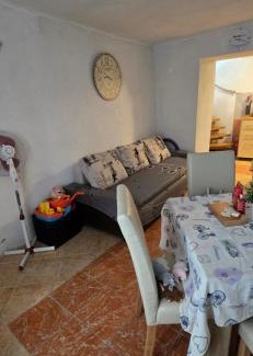 Krapanj House | Kuća za odmor Tena
