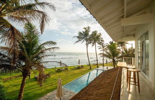 Midigama Villa | KUKI BEACH - Luxury Beachfront Villa in Ahangama