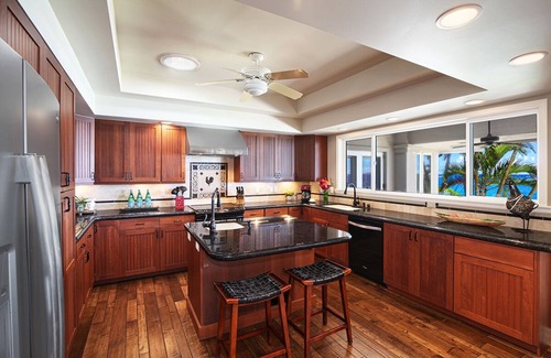 Poipu House | Kukui'ula Kai - Oceanfront Home with Pool and Large Lounge Area