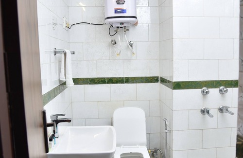 Gagar Hotel | Kumaon Roop Resort