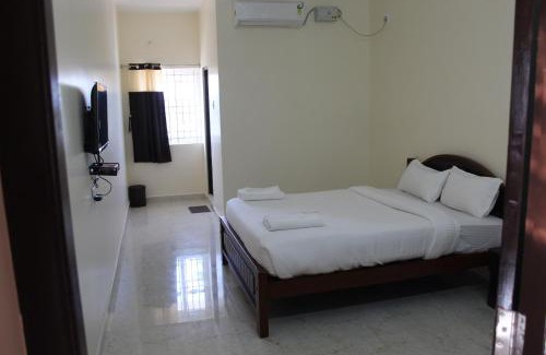 Dindigul Hotel | Kumaran Residency