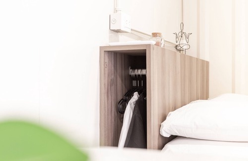 Puntarenas Cabin | Kuna Water - Fabulous Container Lofts in Mal Pais!