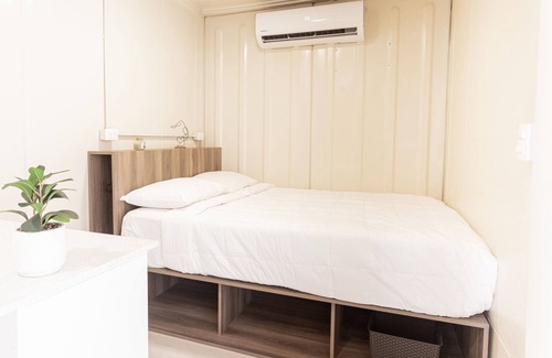Puntarenas Cabin | Kuna Water - Fabulous Container Lofts in Mal Pais!