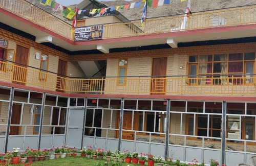 Tabo House | Kunzom Inn