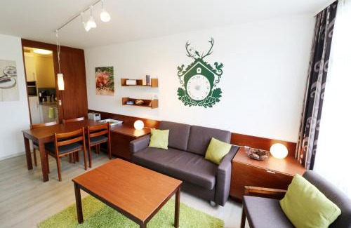 Schluchsee Apartment | Kurhotel Schluchsee App 1103 - das mit der Kuckucksuhr, mit Indoorpool, Hochschwarzwaldkarte, Schluchsee