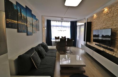 Schluchsee Apartment | Kurhotel Schluchsee App 1003 - Ferientraum - mit Indoorpool, Sauna, Schluchsee