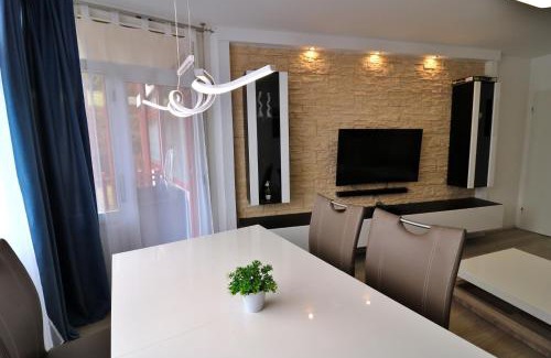 Schluchsee Apartment | Kurhotel Schluchsee App 1003 - Ferientraum - mit Indoorpool, Sauna, Schluchsee