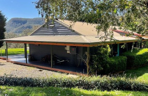 Kangaroo Valley House | Kurraba - Family friendly country escape with pool