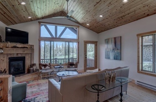 Lead Ski Chalet | KUSSY CHALET AT TERRY PEAK by RedAwning