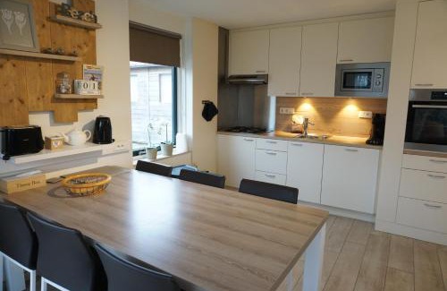 Breskens House | Kustverhuur, Park Schoneveld, Stern 234 met eigen elektrische laadpaal