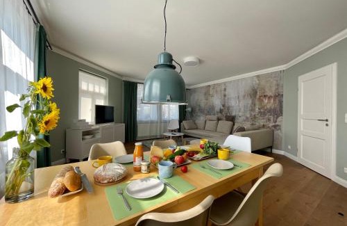 Wismar Apartment | Kutscher's Ostsee FeWo - kostenlos Parken