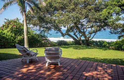 Selection Beach House | Kwa Thibi Cottage Sleeps 14-with inverter