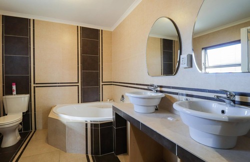 Cape Town House | Kwantu Guesthouse 3