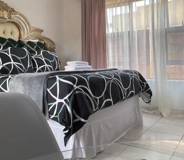 Greater Johannesburg Metropolitan Area House | KwaSihle Guesthouse